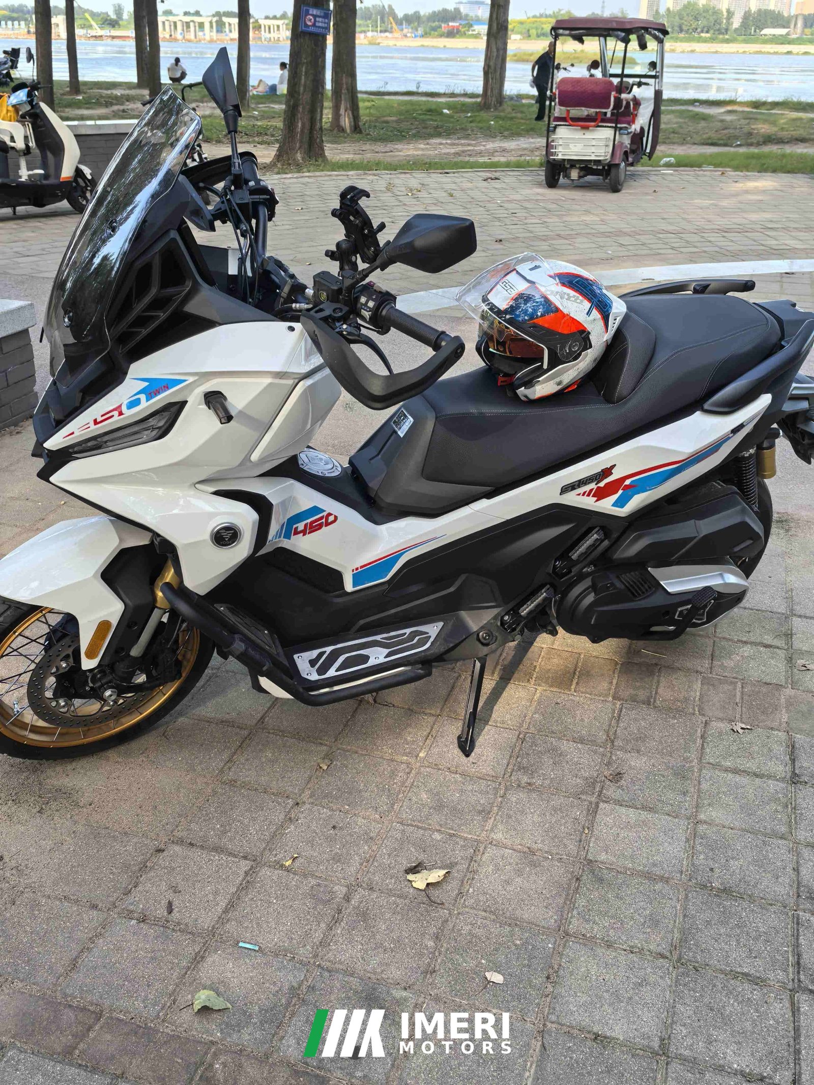 2026 Voge SR450X 400 cc