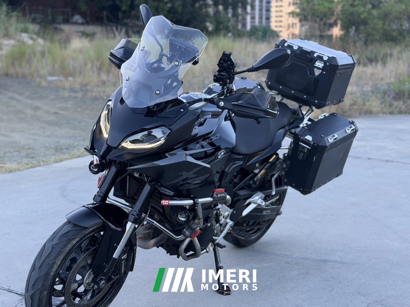 2023 BMW F 900 XR