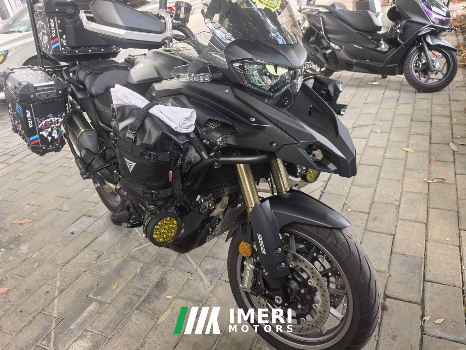2026 Benelli TRK552 550 cc