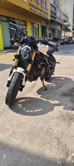 Benelli 752S 750 cc - фото 10