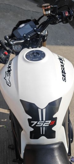Benelli 752S 750 cc - фото 9
