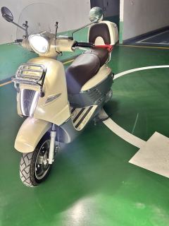 Peugeot DJANGO 150 cc - photo 4