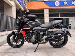 Triumph Trident 660 - ფოტო 7