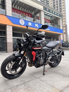Triumph Trident 660 - ფოტო 9