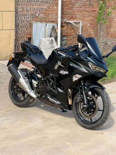 Kawasaki Ninja 400 - ფოტო 4
