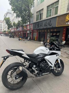 Honda CBR400R - ფოტო 4