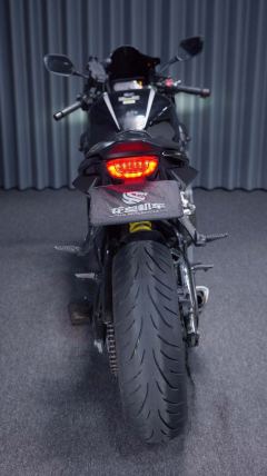 Honda CBR650R - photo 8