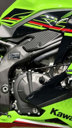Kawasaki ZX-4R 400 cc - фото 5