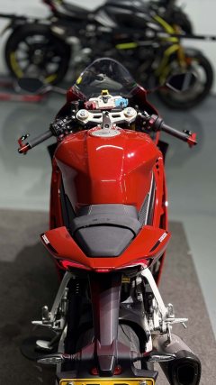 Zhangxue Motorcycles 820RR - ფოტო 9