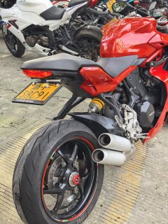 Ducati SuperSport 950 cc - ფოტო 4