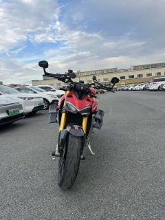 Ducati Street Fighter V4 1100 cc - фото 4