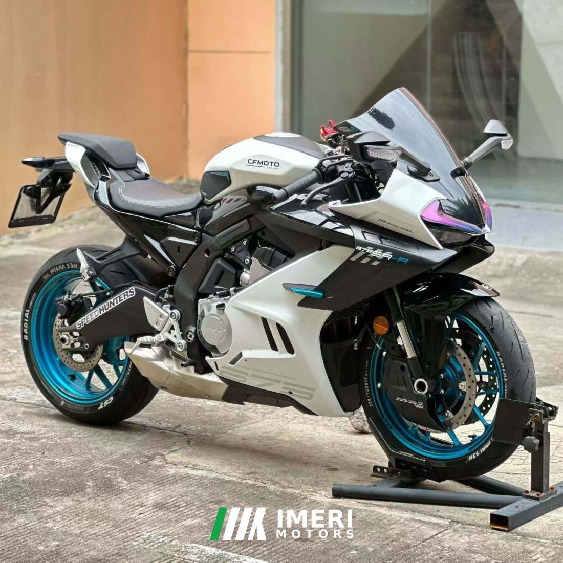 CFMOTO 675SR-R - мотоцикл из Китая