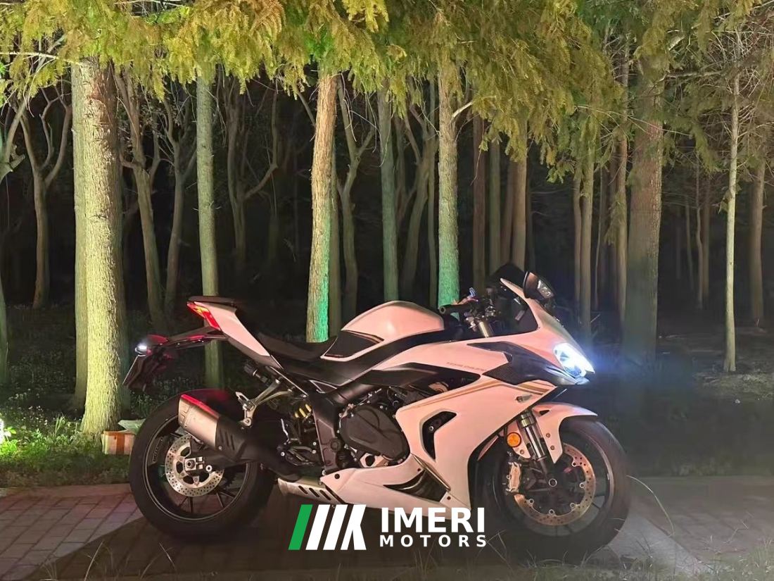 QJMOTOR Race 800 - motorcycle from China