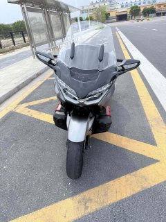 Honda Gold Wing GL1800 - photo 2