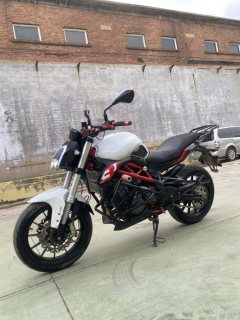 Benelli TNT 300 / BN 302S - ფოტო 1