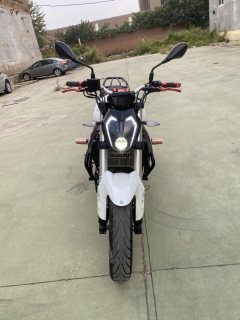Benelli TNT 300 / BN 302S - ფოტო 3