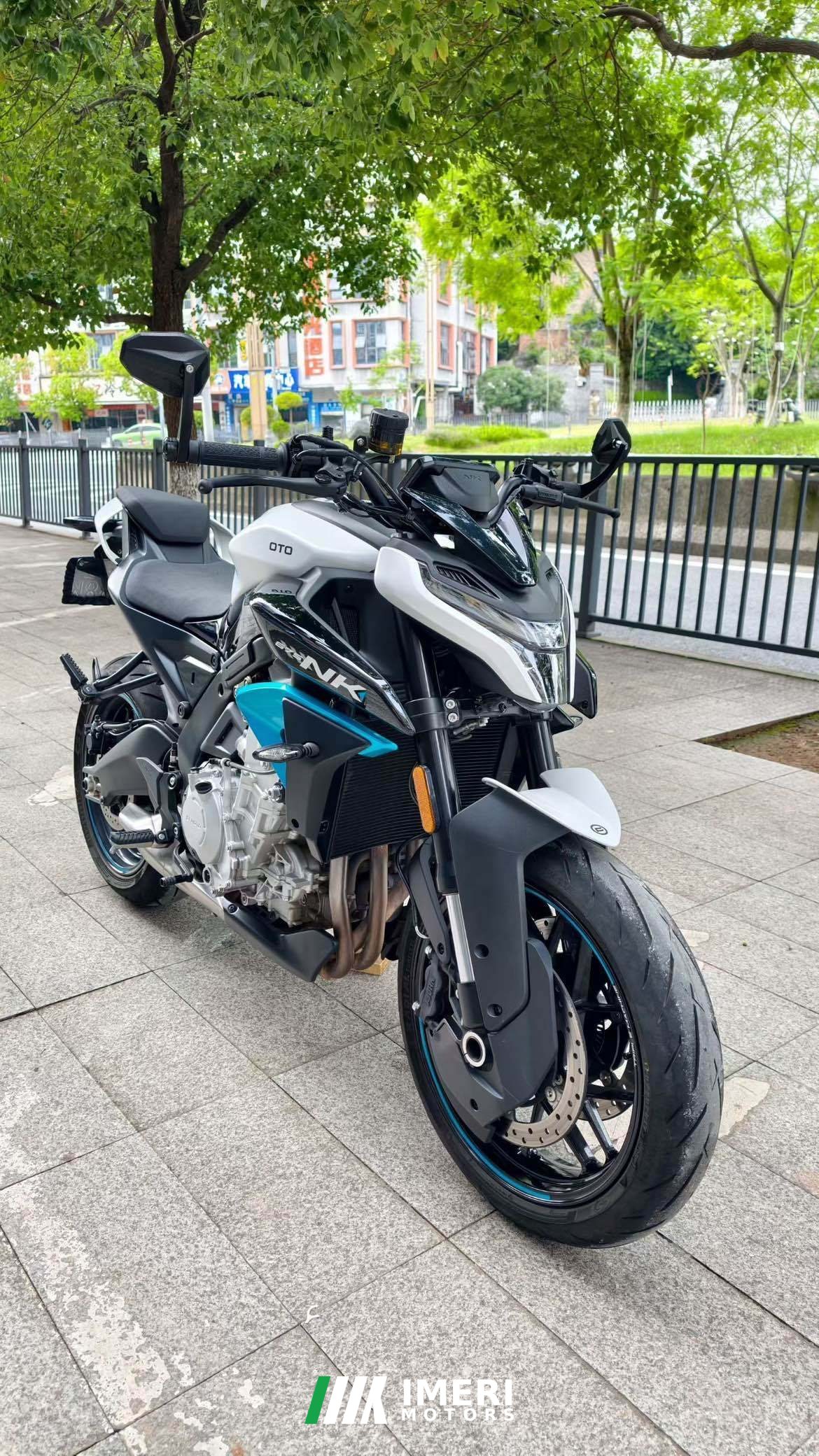 2025 CFMOTO 675NK