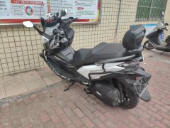 SYM Cruisym 250 - photo 2