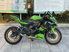 Kawasaki ZX-4R 400 cc - ფოტო 2