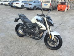 Voge 500R - ფოტო 1