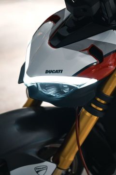 Ducati Street Fighter V4 1100 cc - ფოტო 4