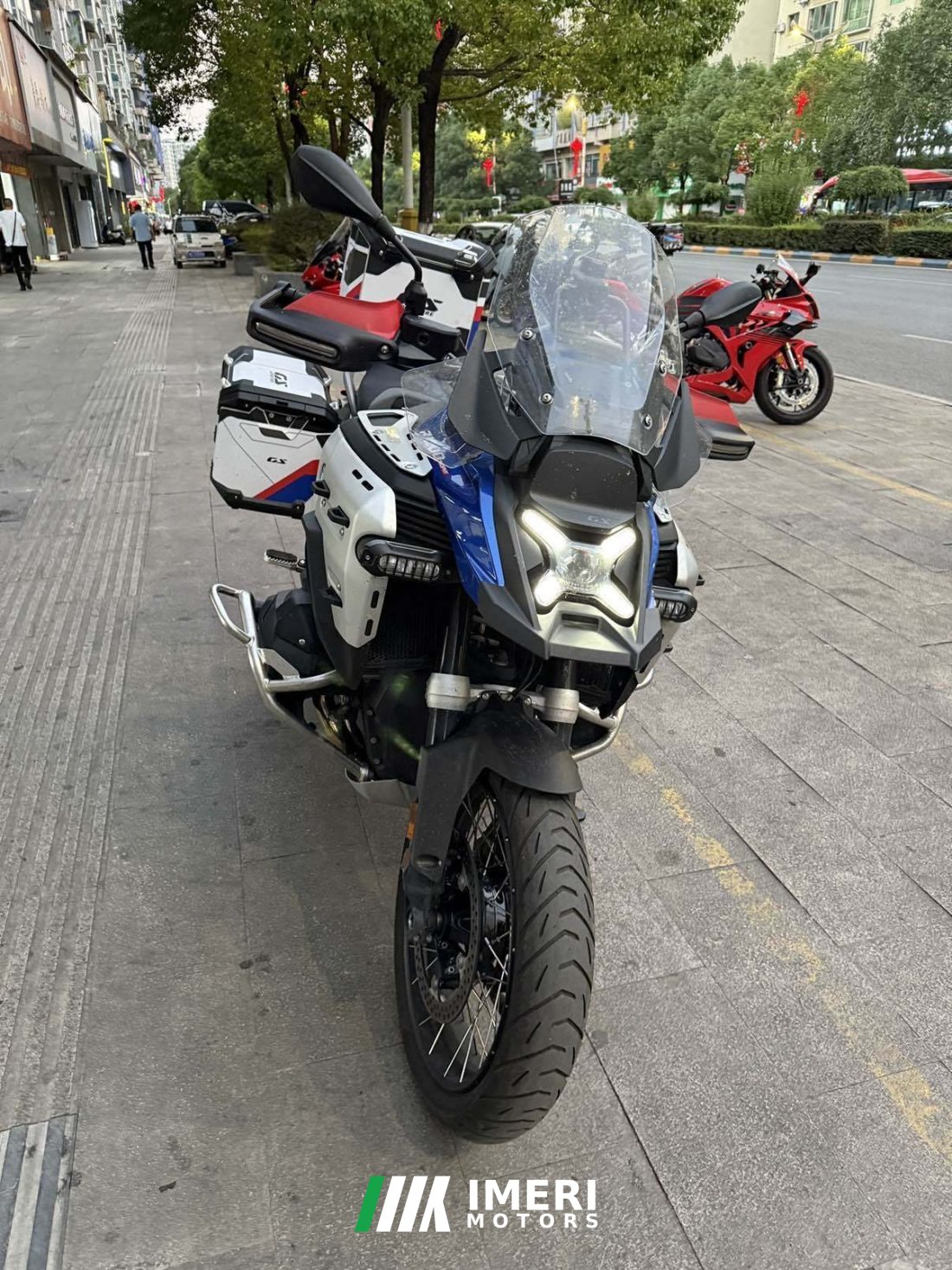 BMW R 1300 GS - მოტოციკლი ჩინეთიდან