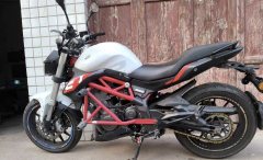 Benelli TNT 300 / BN 302S - ფოტო 4
