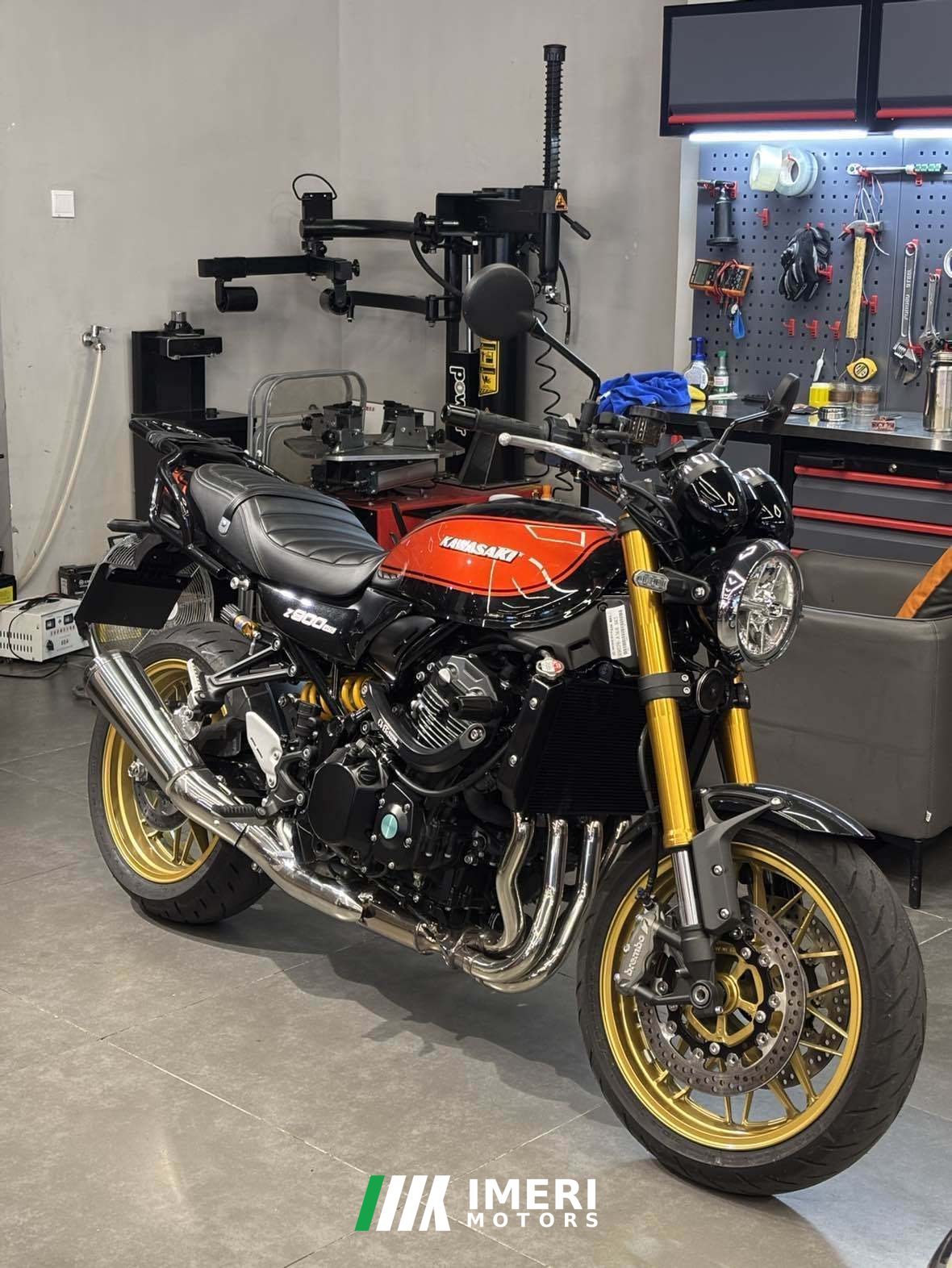 2026 Kawasaki Z900RS 950 cc