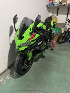 Kawasaki ZX-4R 400 cc - ფოტო 3