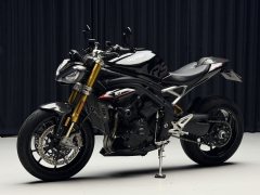 Triumph Speed Triple 1200 - ფოტო 1