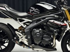 Triumph Speed Triple 1200 - ფოტო 6
