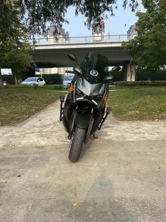 Yamaha XMAX 300 cc - фото 1