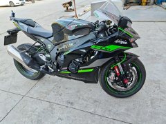 Kawasaki Ninja ZX-10R 1000 cc - photo 2
