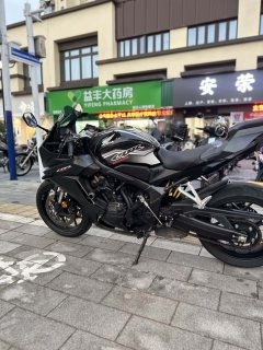 Honda CBR650R - ფოტო 8