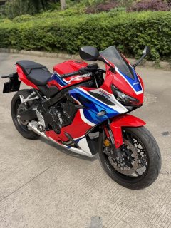Honda CBR650R - ფოტო 1