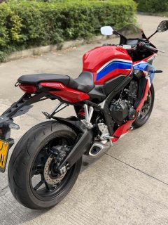 Honda CBR650R - ფოტო 3