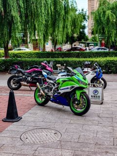 Kawasaki ZX-4R 400 cc - фото 3