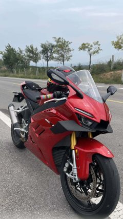 Zhangxue Motorcycles 820RR - ფოტო 2