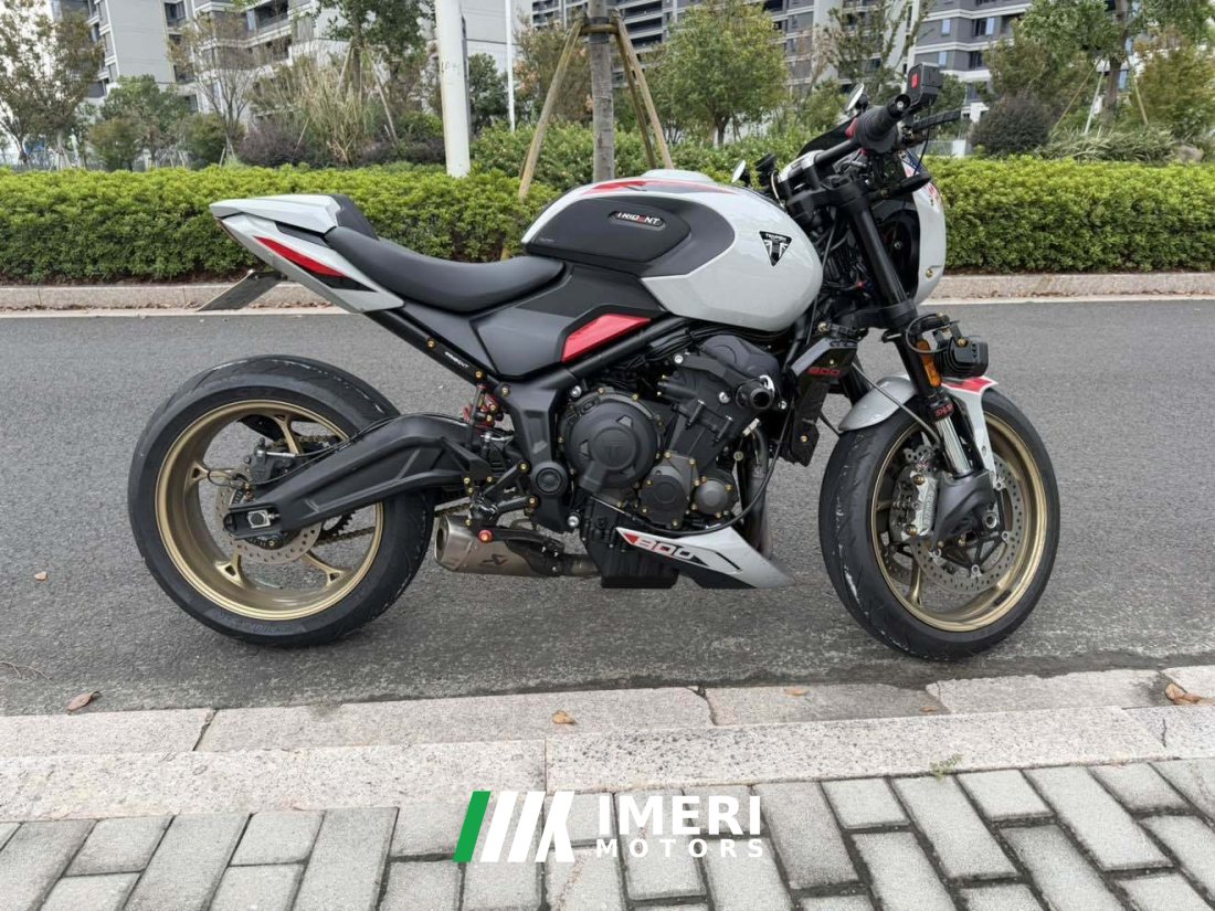 Triumph Trident 800 - მოტოციკლი ჩინეთიდან