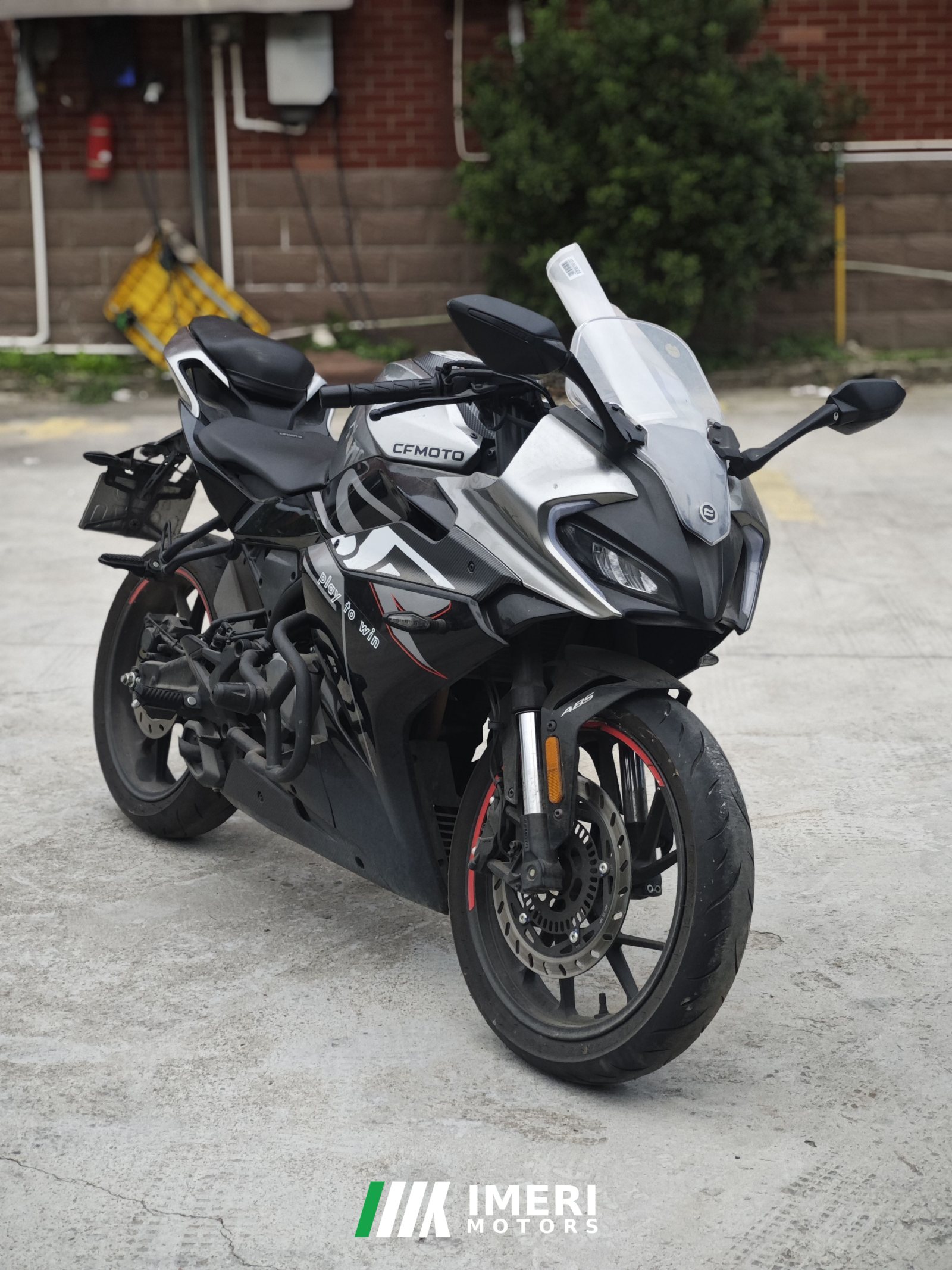 2022 CFMOTO 250SR