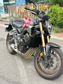 Honda CB650R - photo 1