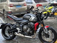 Triumph Trident 660 - ფოტო 4