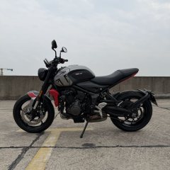 Triumph Trident 660 - ფოტო 9