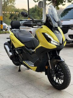 Honda ADV350 - фото 1