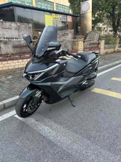 SYM Cruisym 400 - фото 1