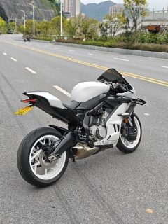 CFMOTO 675SR-R - ფოტო 3