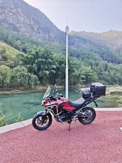 Honda CB400X - photo 2