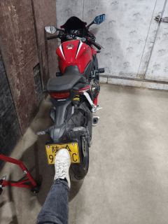 Honda CBR650R - фото 2