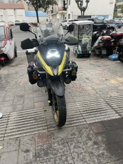 Suzuki V-Strom 650 - ფოტო 1