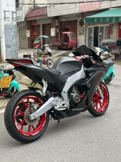 Zongshen Aprilia GPR250R - фото 6